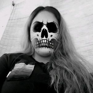 Meet your Posher, Carmina